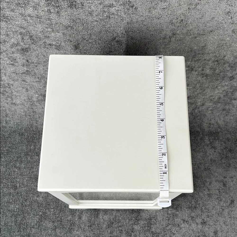 White Wooden Display Case with Mirrored Back - Picture 14 of 15